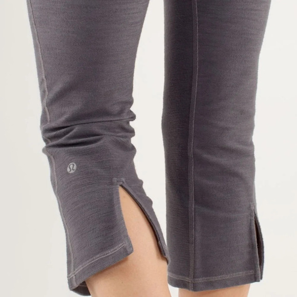 Lululemon Gather & Crow Crop *Denim Coal Fossil Slub Denim 16304 - Picture 5 of 15